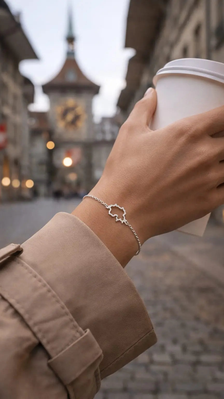 THE MAP - Bracelet Chaîne Carte de la Suisse Swiss Accent